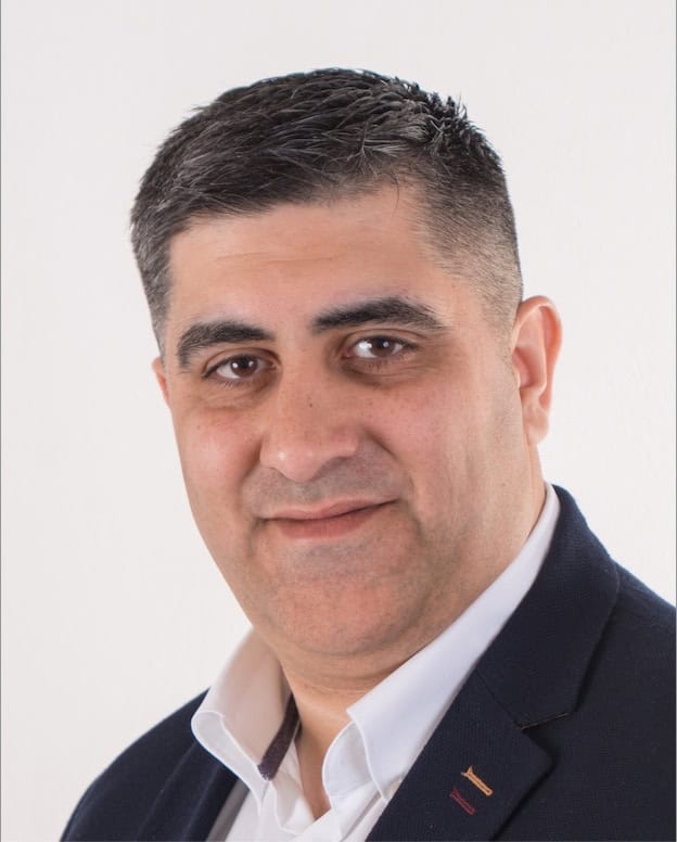 Ravi Sibal Headshot - Softwire
